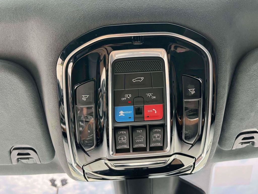 2022 Jeep Grand Wagoneer Series II