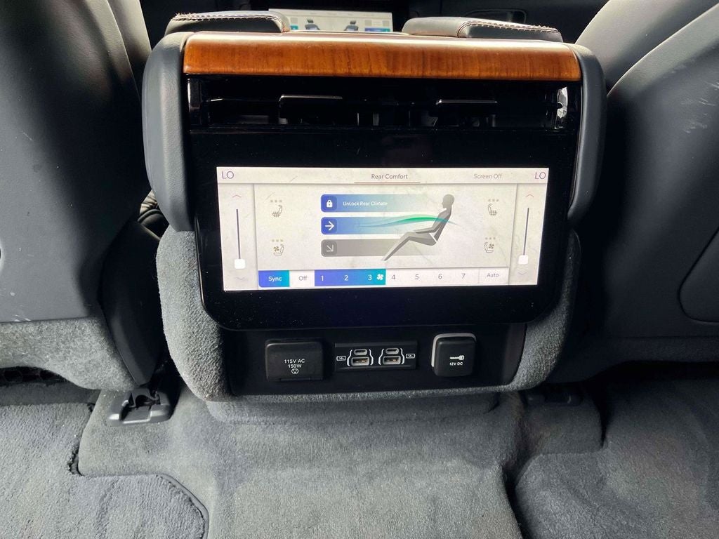2022 Jeep Grand Wagoneer Series II