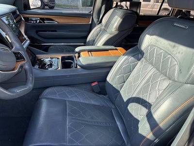 2022 Jeep Grand Wagoneer Series III