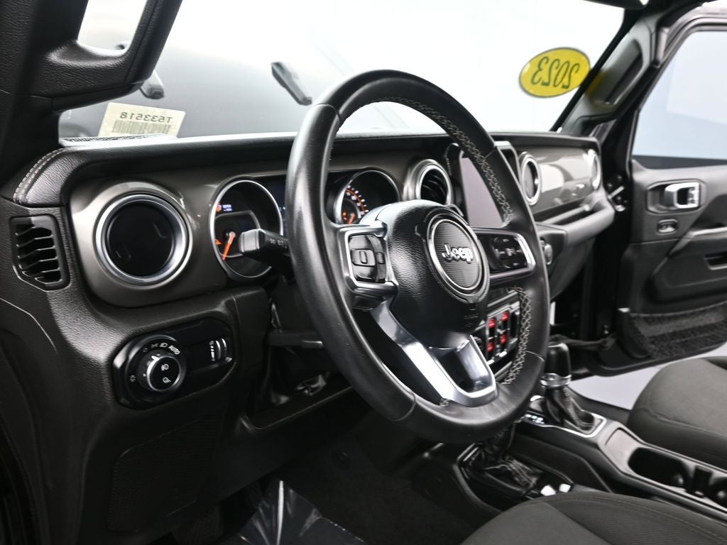 2023 Jeep Gladiator Overland