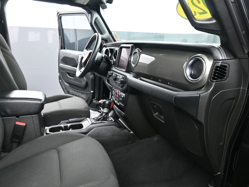 2023 Jeep Gladiator Overland