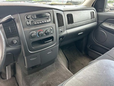2002 Dodge Ram 1500 ST 120 WB