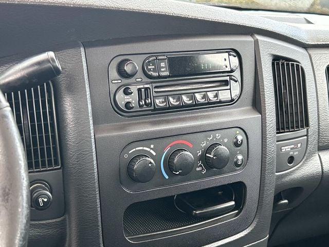 2002 Dodge Ram 1500 ST 120 WB