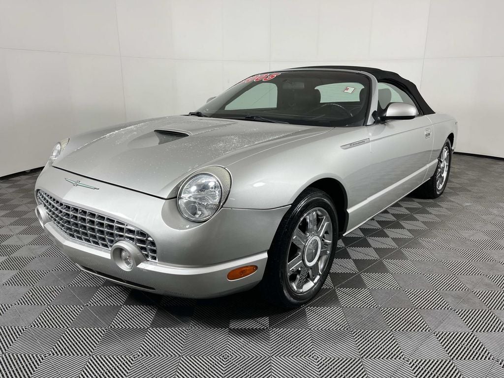 2005 Ford Thunderbird Base
