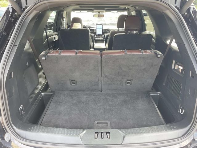 2023 Ford Explorer Platinum