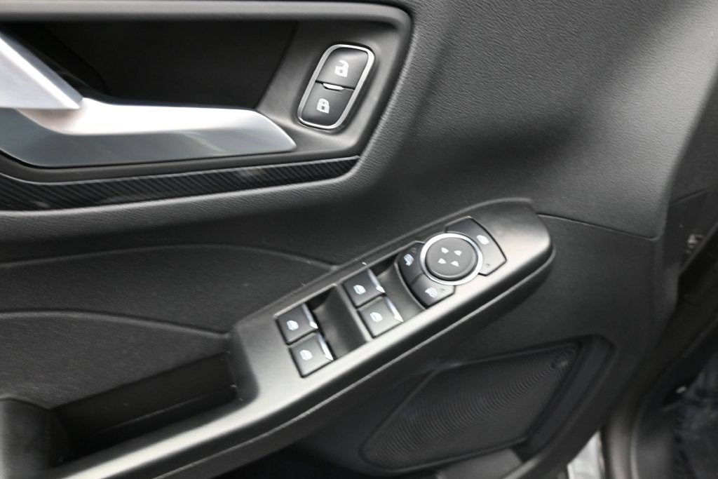 2025 Ford Escape Hybrid ST-Line