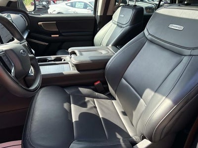 2025 Ford Expedition Max Platinum