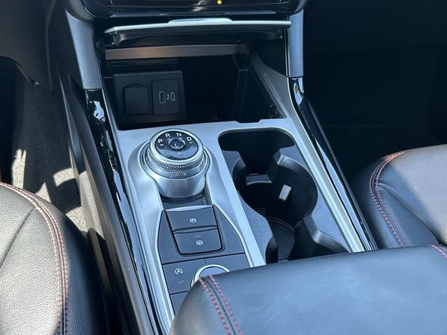 2024 Ford Explorer ST-Line