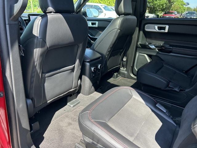 2024 Ford Explorer ST-Line