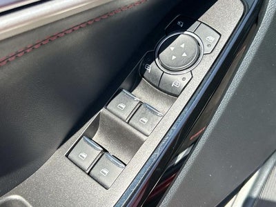 2024 Ford Explorer ST-Line