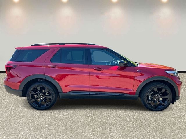 2024 Ford Explorer ST-Line