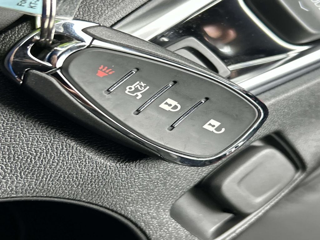 2023 Chevrolet Camaro 2LT