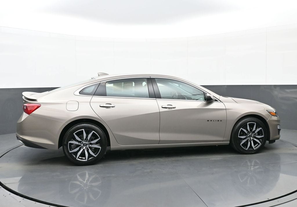 2025 Chevrolet Malibu RS