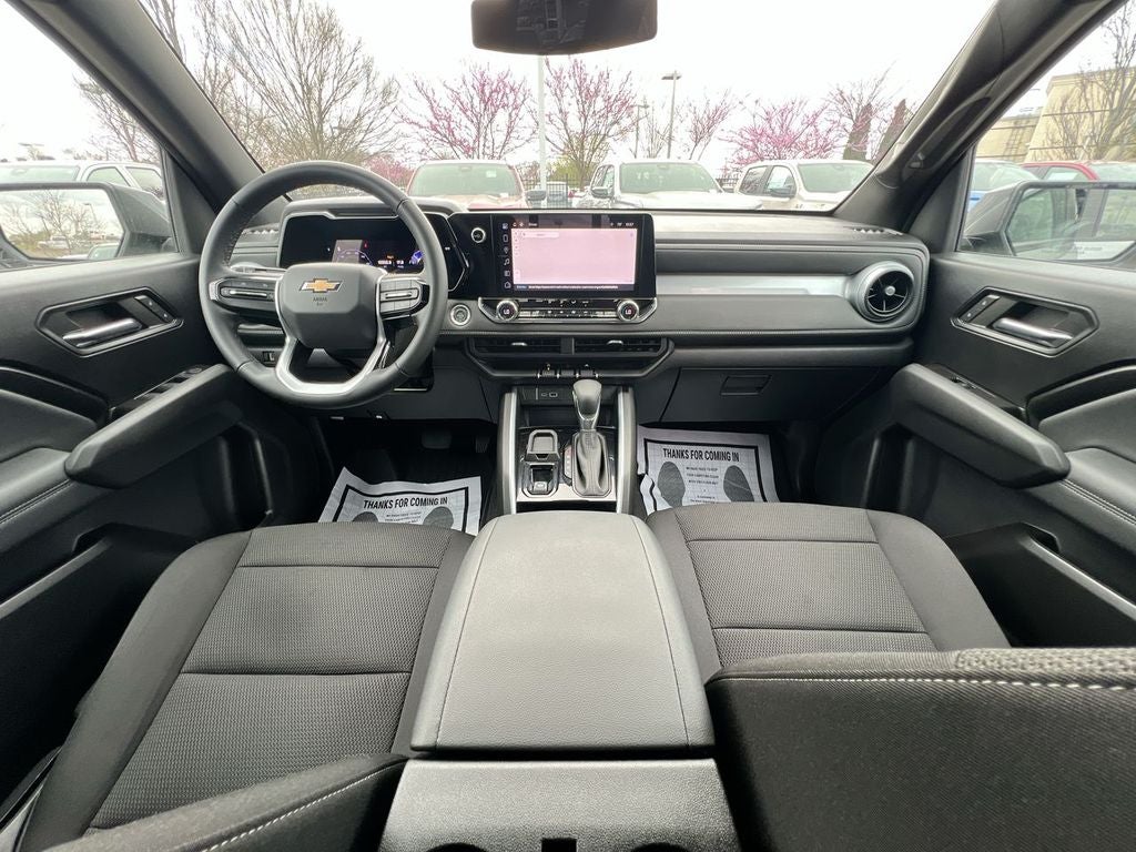 2024 Chevrolet Colorado 2WD LT