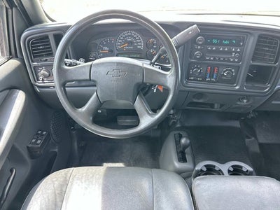 2006 Chevrolet Silverado 3500 Work Truck 167 WB