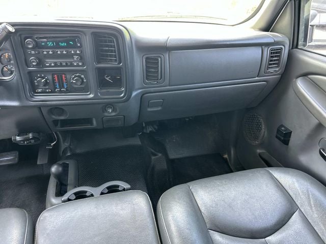 2006 Chevrolet Silverado 3500 Work Truck 167 WB