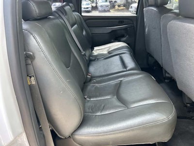 2006 Chevrolet Silverado 3500 Work Truck 167 WB