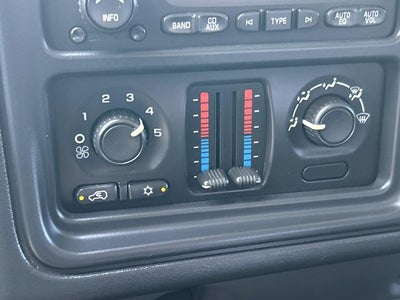 2006 Chevrolet Silverado 3500 Work Truck 167 WB