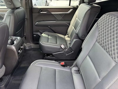 2025 GMC Acadia Denali