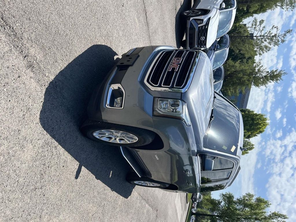 2020 GMC Yukon SLT