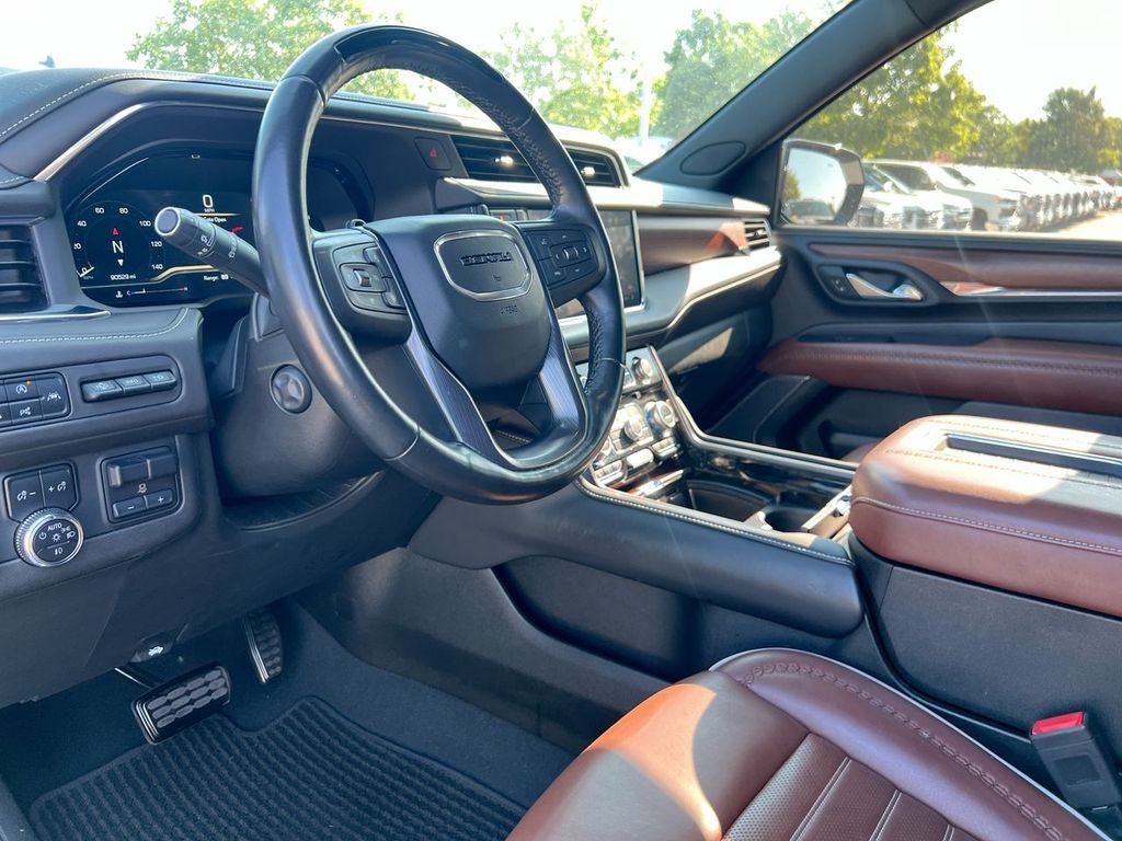 2023 GMC Yukon Denali Ultimate