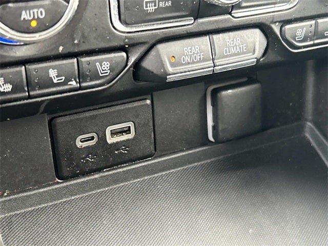 2021 GMC Yukon XL SLT