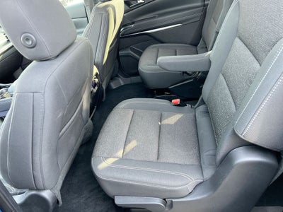 2025 Chevrolet Traverse FWD LT