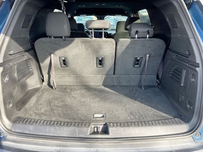 2025 Chevrolet Traverse FWD LT