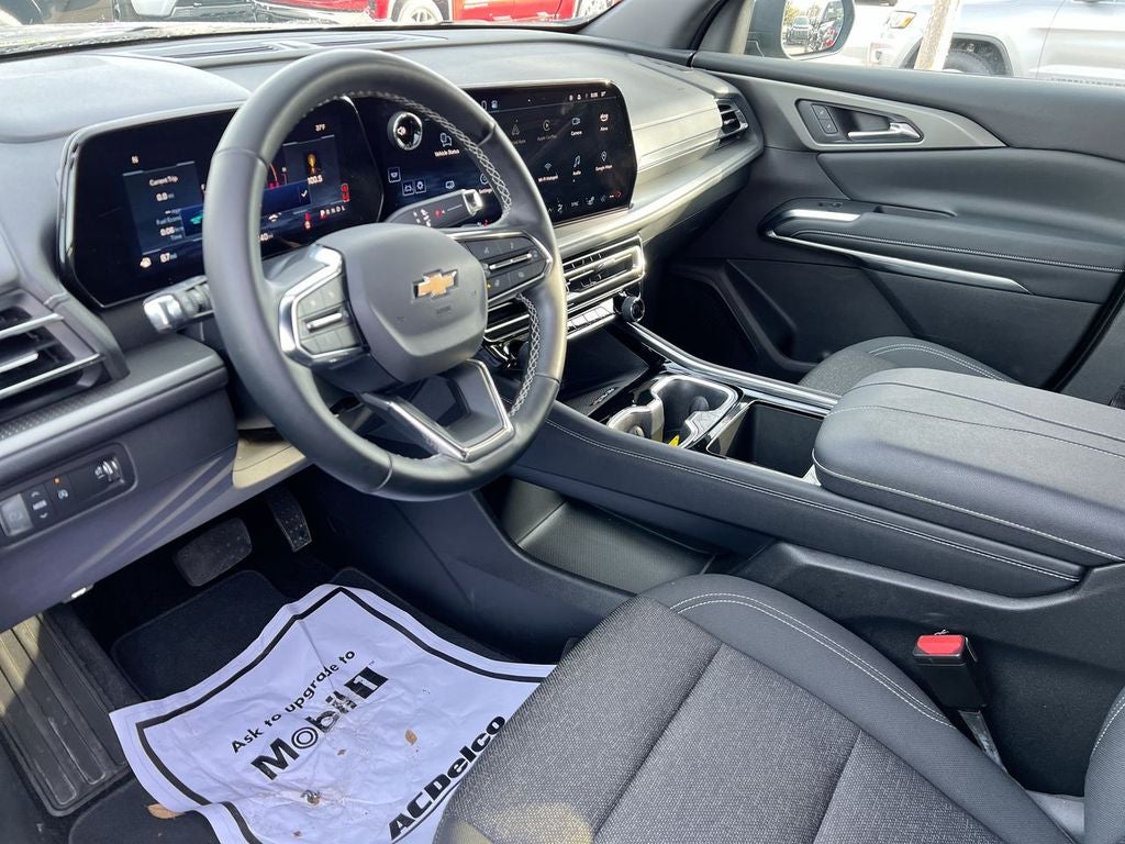 2025 Chevrolet Traverse FWD LT