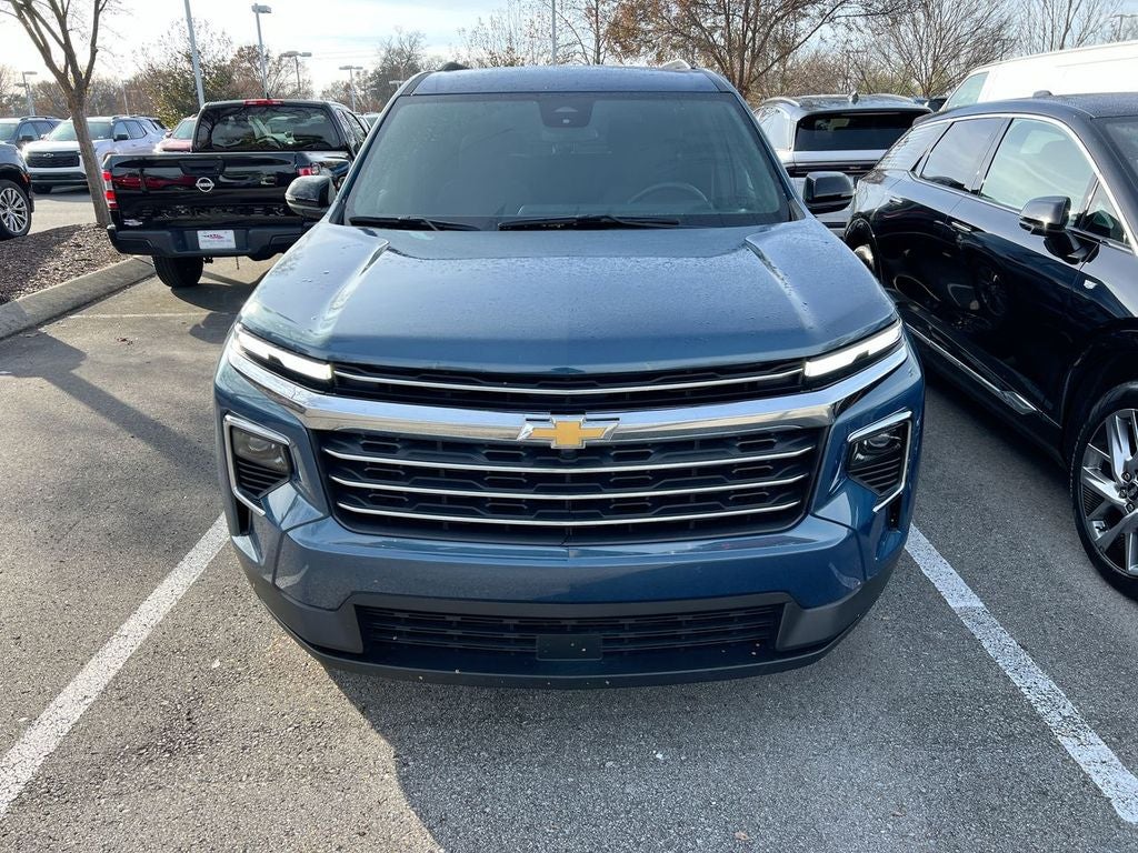 2025 Chevrolet Traverse FWD LT