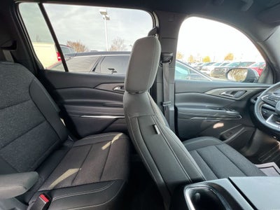 2025 Chevrolet Traverse FWD LT