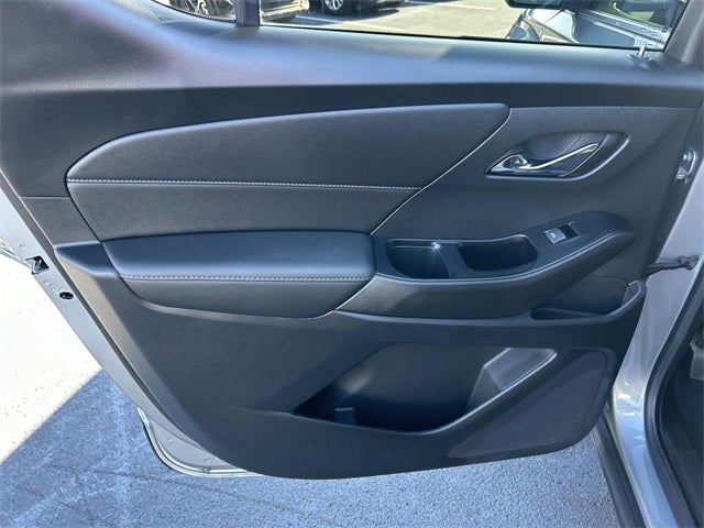 2024 Chevrolet Traverse Limited LT Cloth