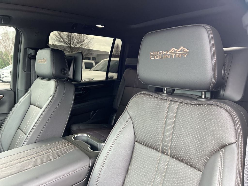 2025 Chevrolet Suburban High Country