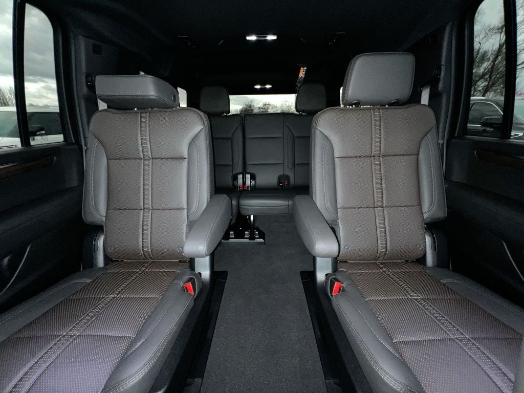 2025 Chevrolet Suburban High Country