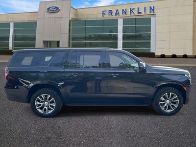 2022 Chevrolet Suburban RST