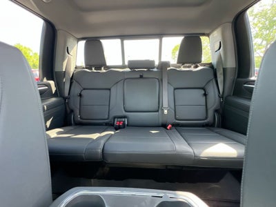 2025 GMC Sierra 2500 SLT