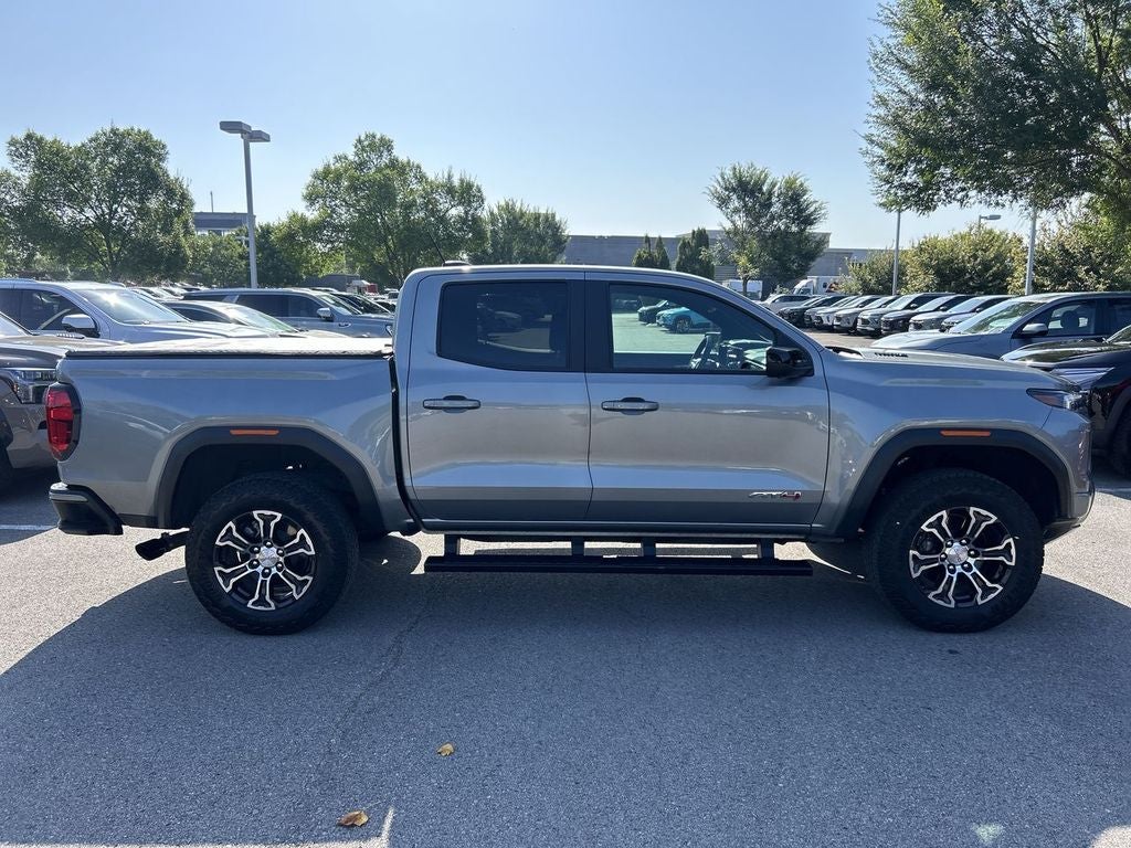 2025 GMC Canyon 4WD AT4