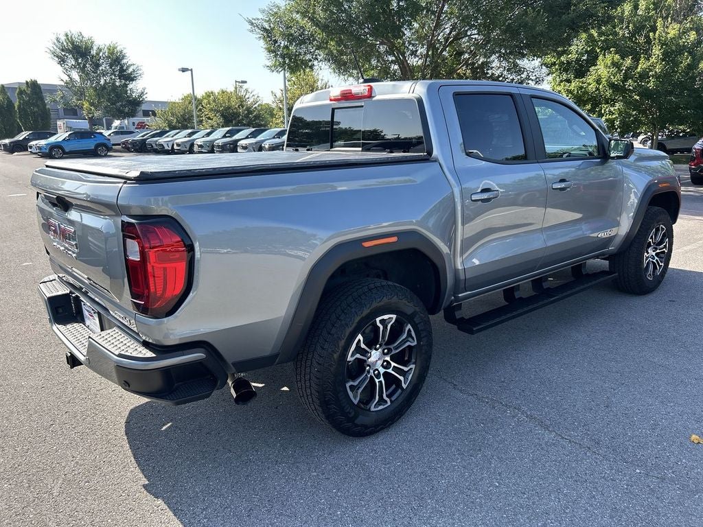2025 GMC Canyon 4WD AT4