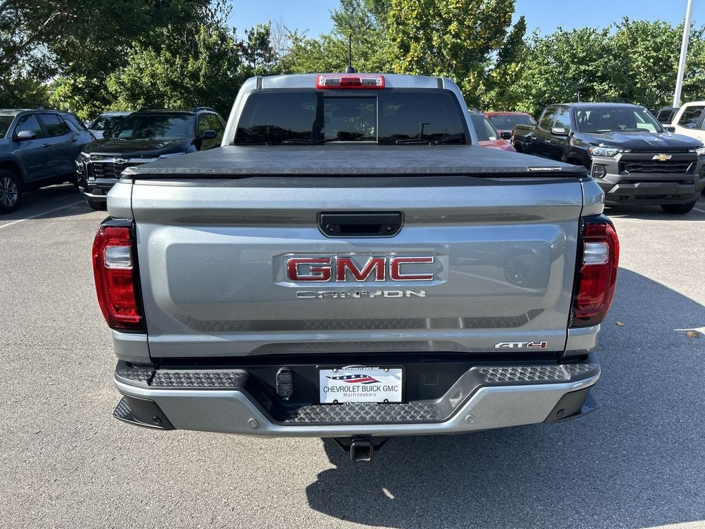 2025 GMC Canyon 4WD AT4