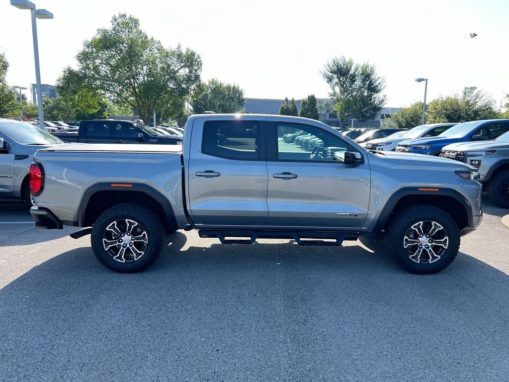 2023 GMC Canyon 4WD AT4