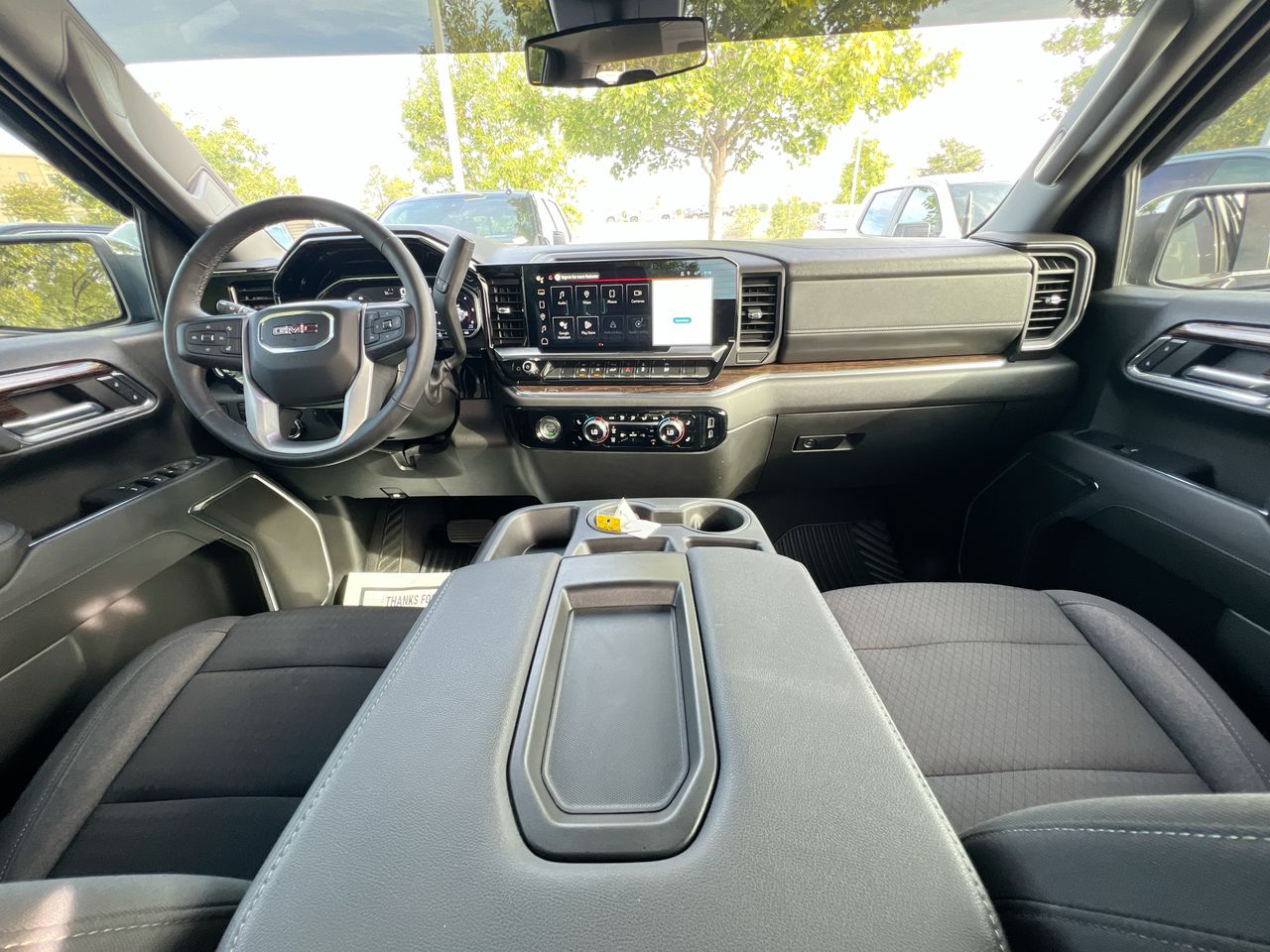 2023 GMC Sierra 1500 SLE