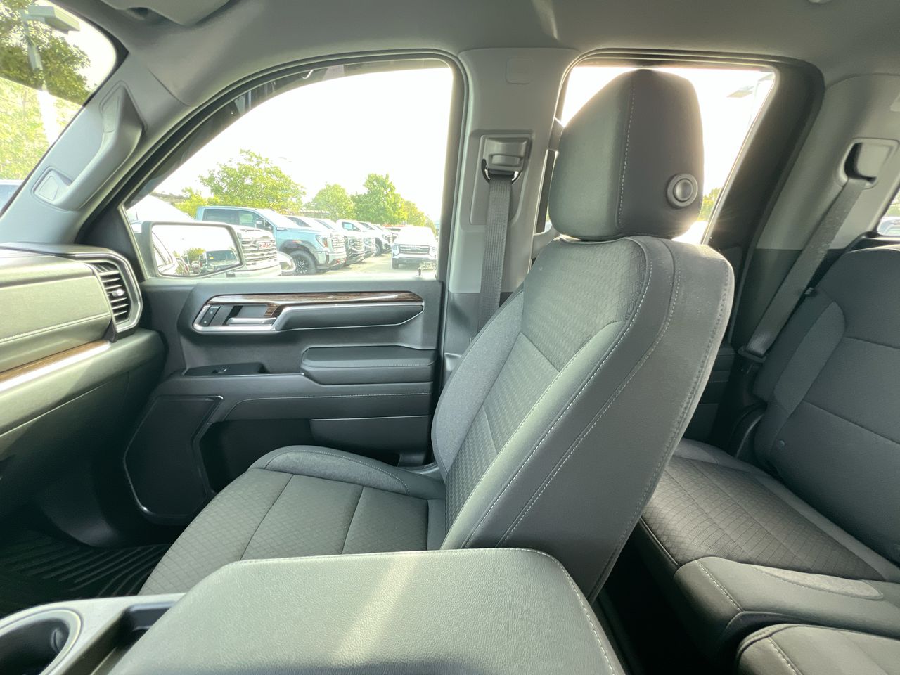 2023 GMC Sierra 1500 SLE