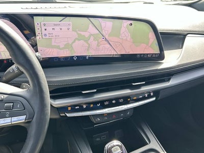 2024 Cadillac XT4 Luxury