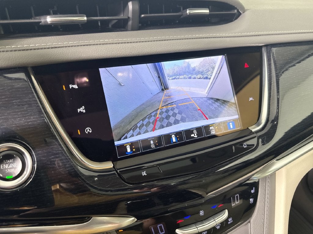 2025 Cadillac XT6 Premium Luxury
