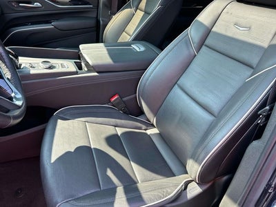 2023 Cadillac Escalade Sport