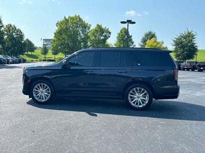 2023 Cadillac Escalade Sport