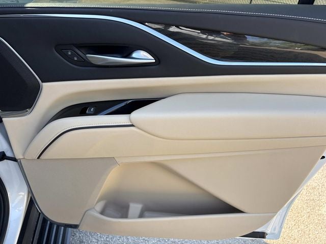 2024 Cadillac Escalade ESV Premium