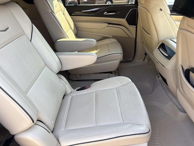 2024 Cadillac Escalade ESV Premium