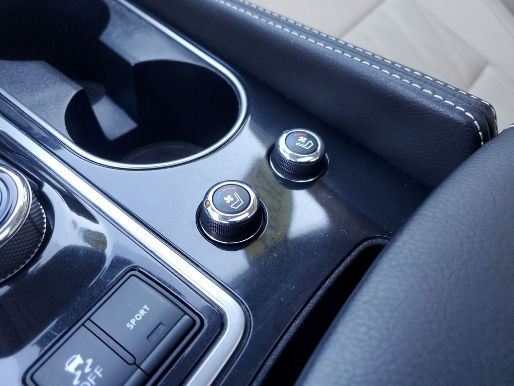 2023 Nissan Maxima Platinum