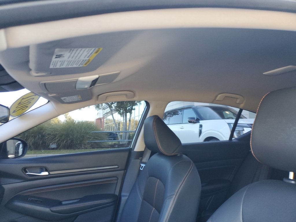2021 Nissan Altima 2.5 SR